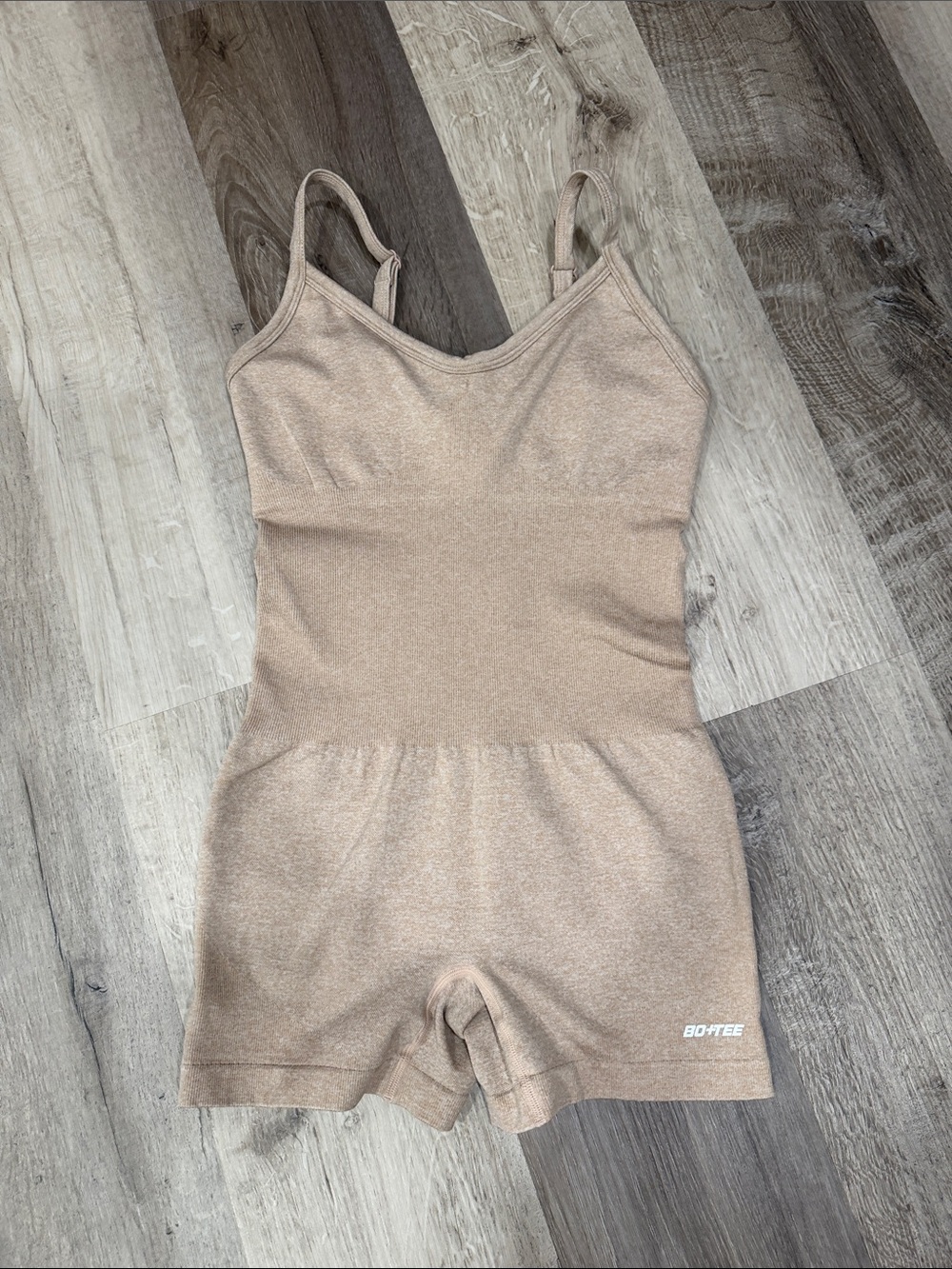 BO+TEE Women’s Seamless Shapewear Romper in Light Beige
